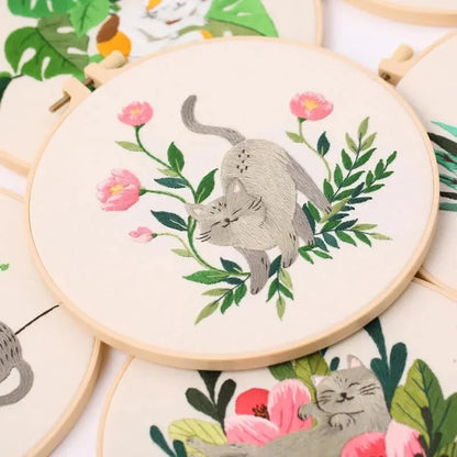 2024 Unique Cat Pattern Embroidery Kit | DIY Cross Stitch Table Painting | Perfect for Home Decor & Gifts